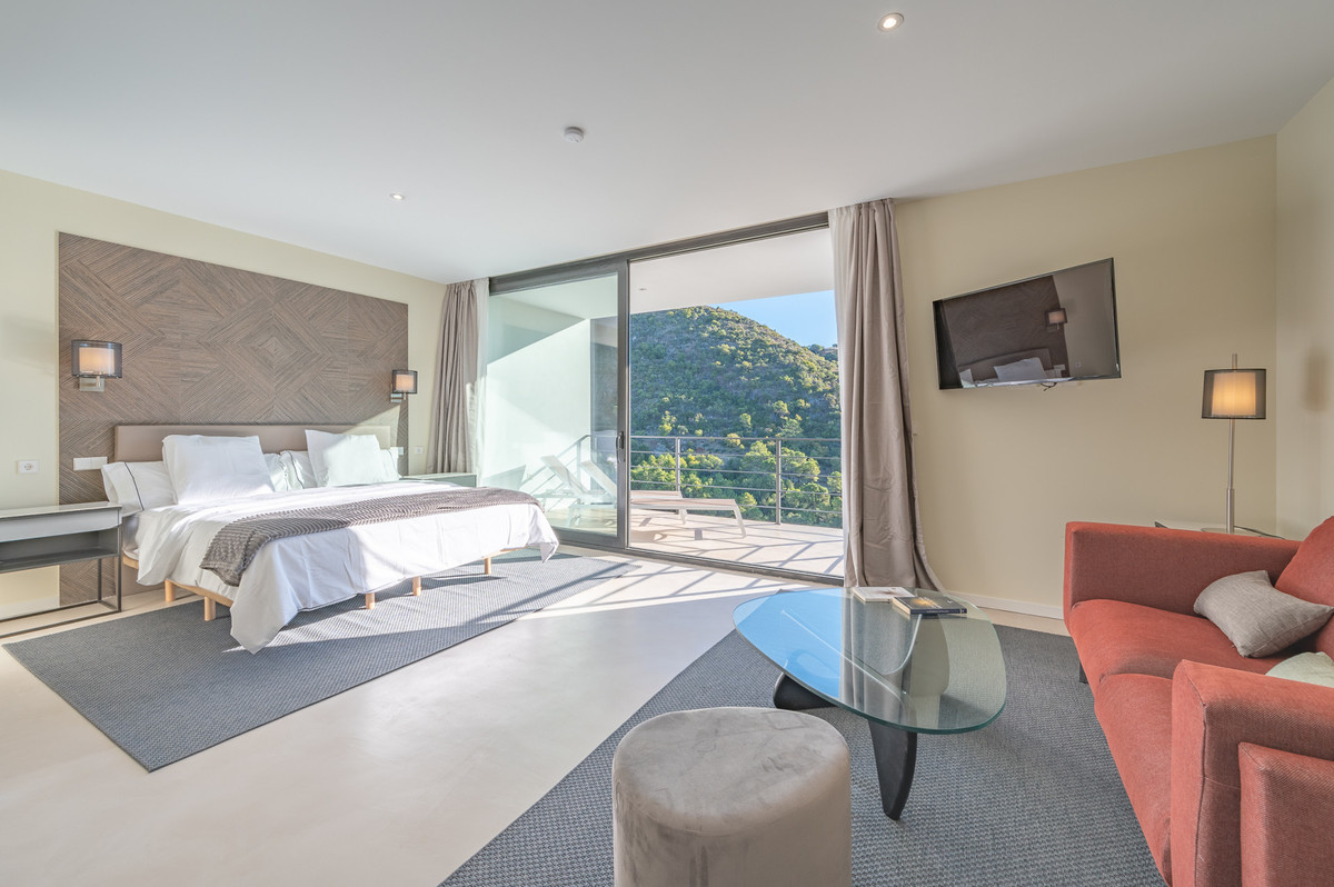 Property main view 42