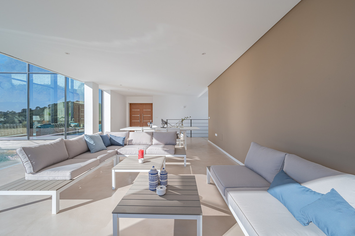 Property main view 50
