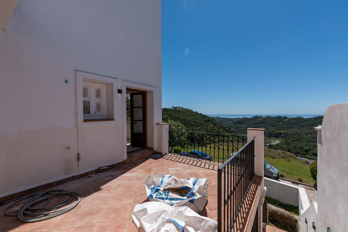 Huis te koop in Benahavís | 4 slaapkamers H5359483