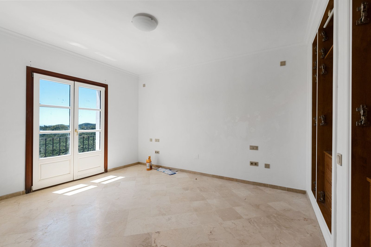 Huis te koop in Benahavís | 4 slaapkamers H5359483