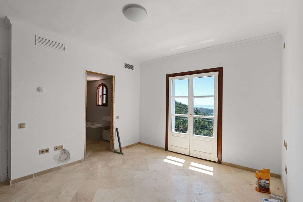 Huis te koop in Benahavís | 4 slaapkamers H5359483