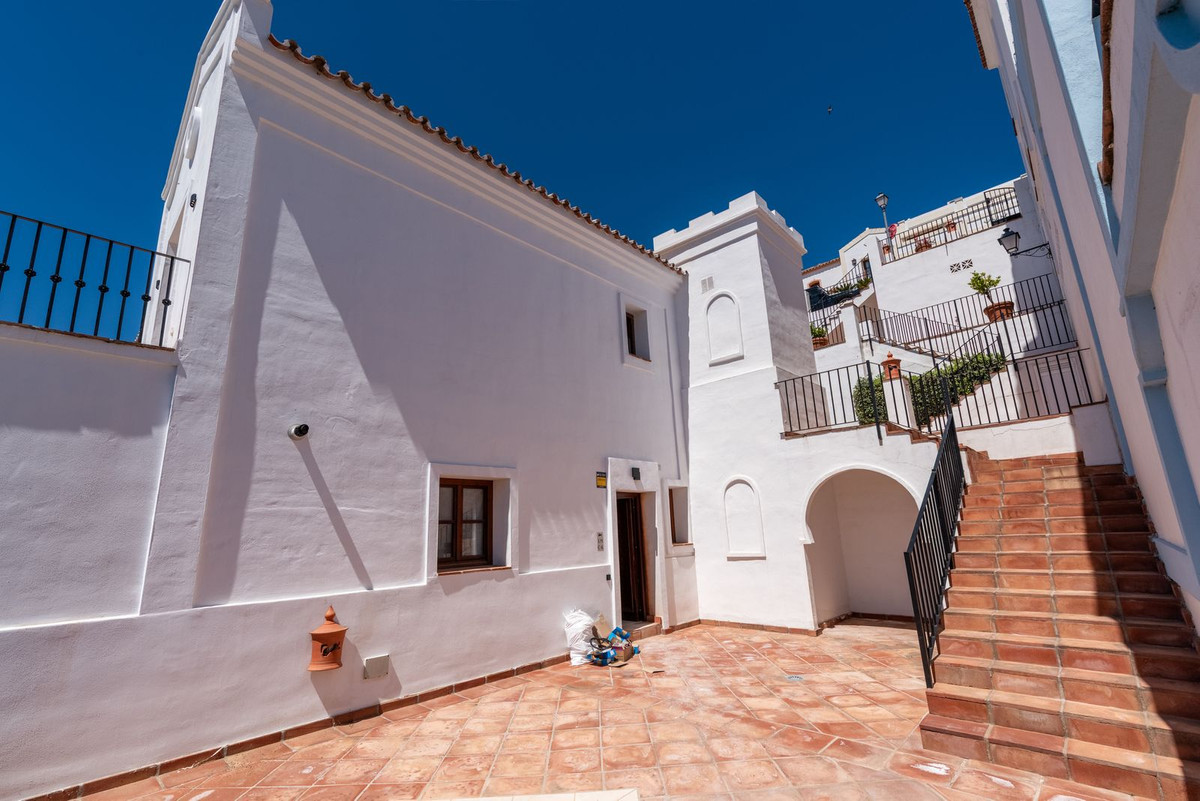 Huis te koop in Benahavís | 4 slaapkamers H5359483