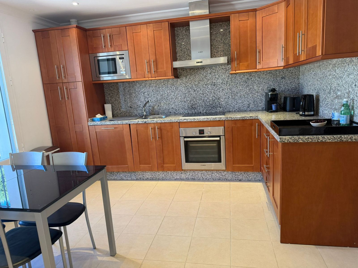 Huis te koop in Benahavís | 4 slaapkamers H5360614