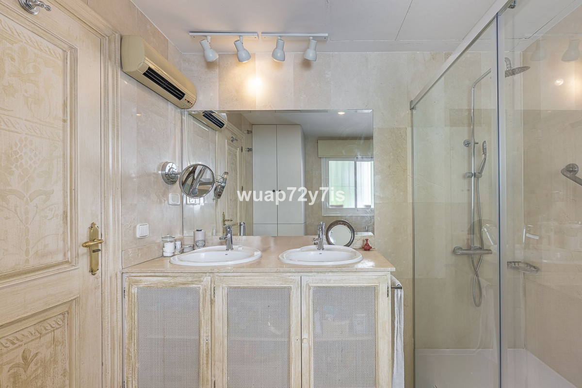 Huis te koop in Benahavís | 2 slaapkamers H5363809