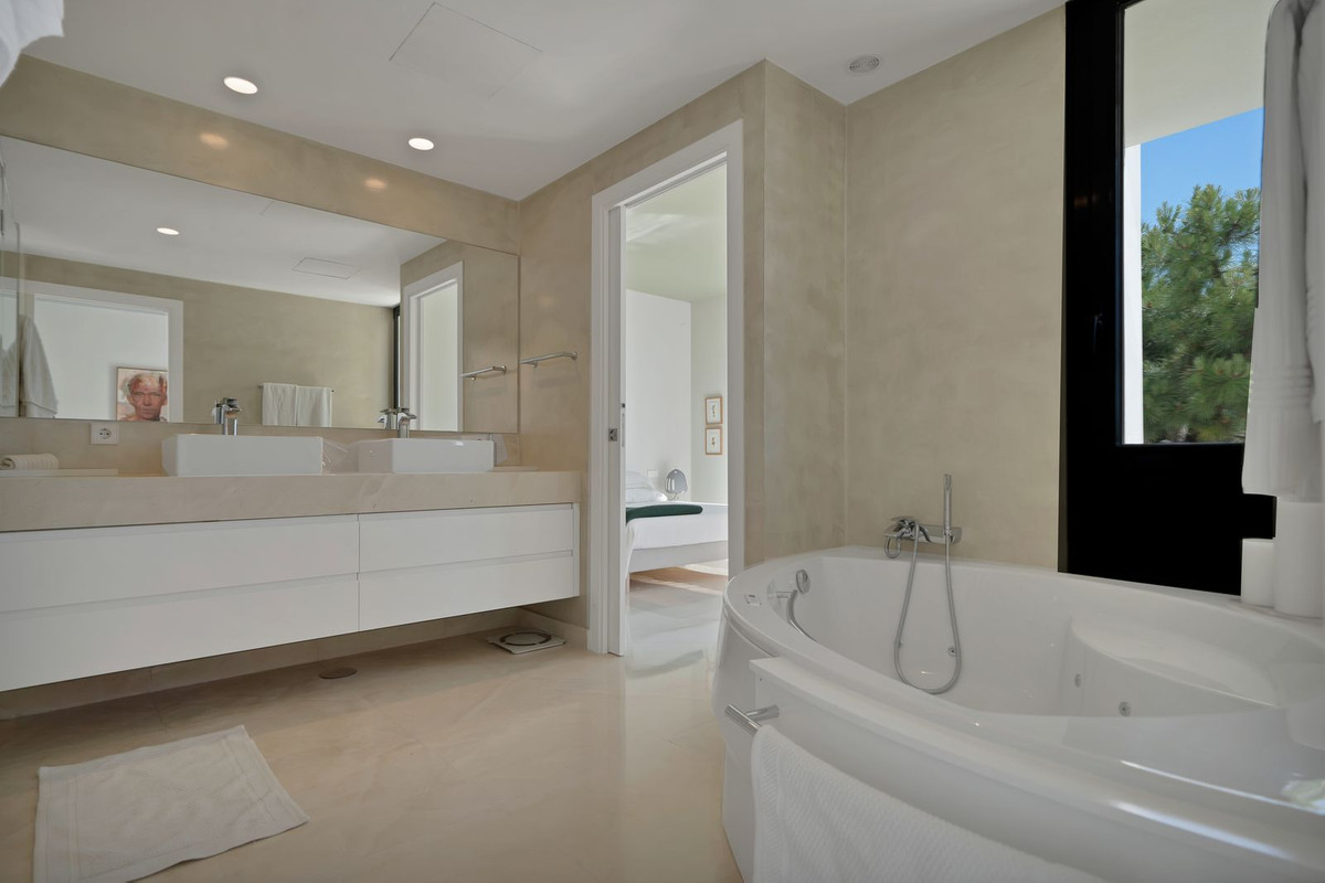 Huis te koop in Benahavís | 5 slaapkamers H5375773
