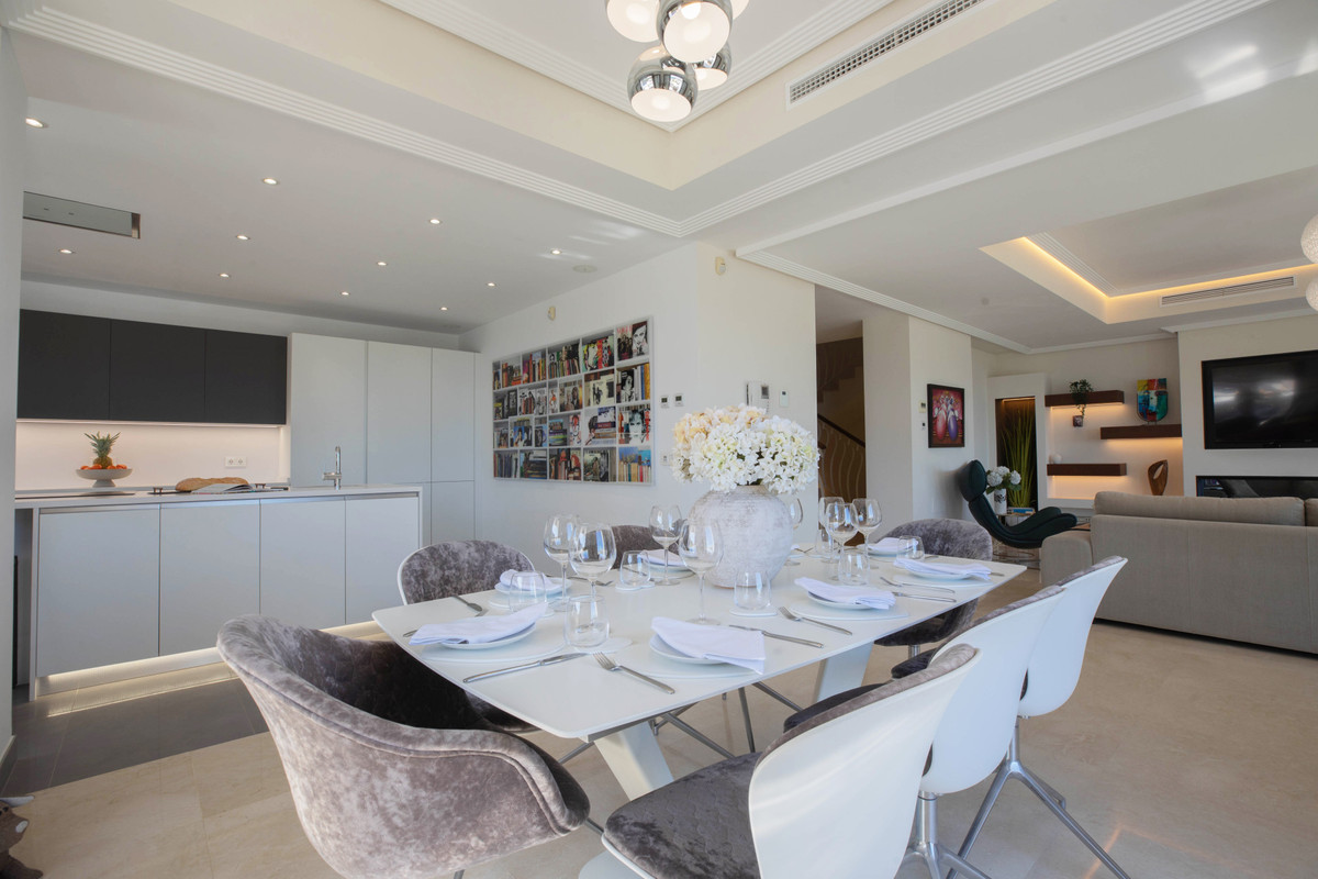 Huis te koop in Benahavís | 4 slaapkamers H5379574