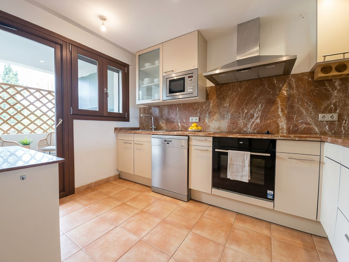 Huis te koop in Benahavís | 2 slaapkamers H5380036