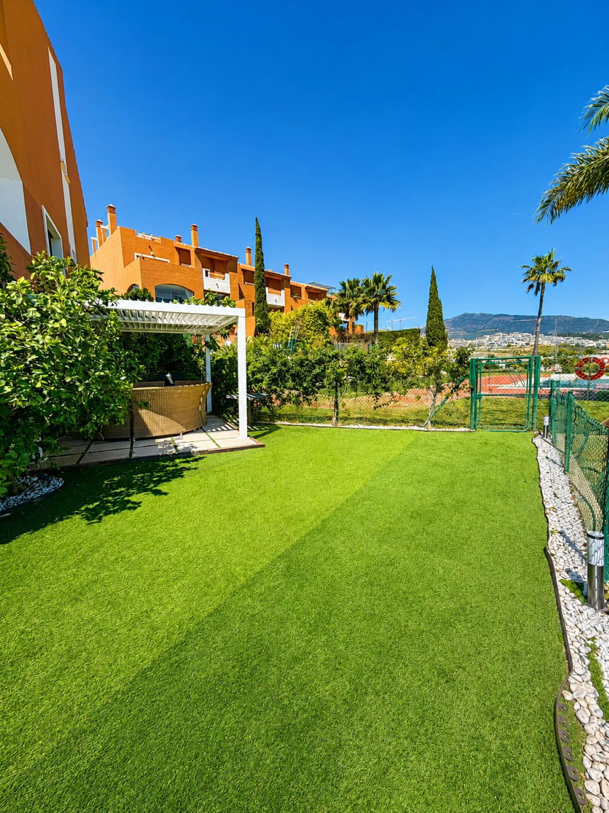 Huis te koop in Benahavís | 4 slaapkamers H5384230