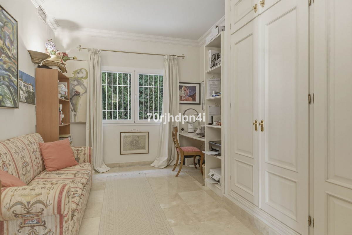 Property main view 33