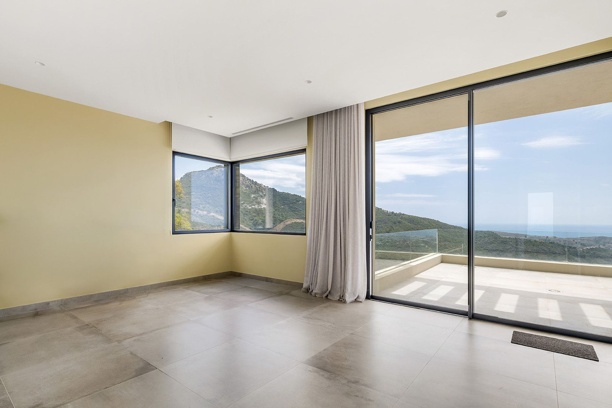 Property main view 45