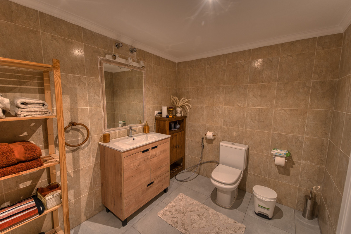 Property main view 33