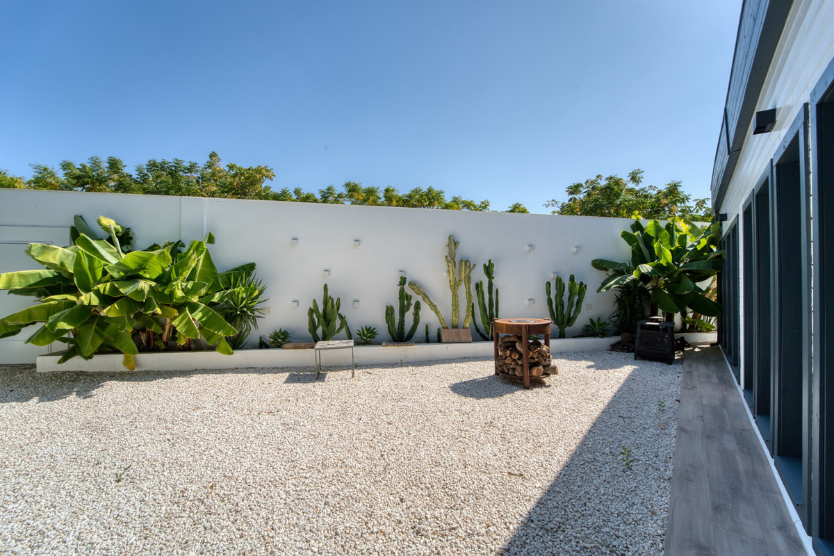 Property main view 43