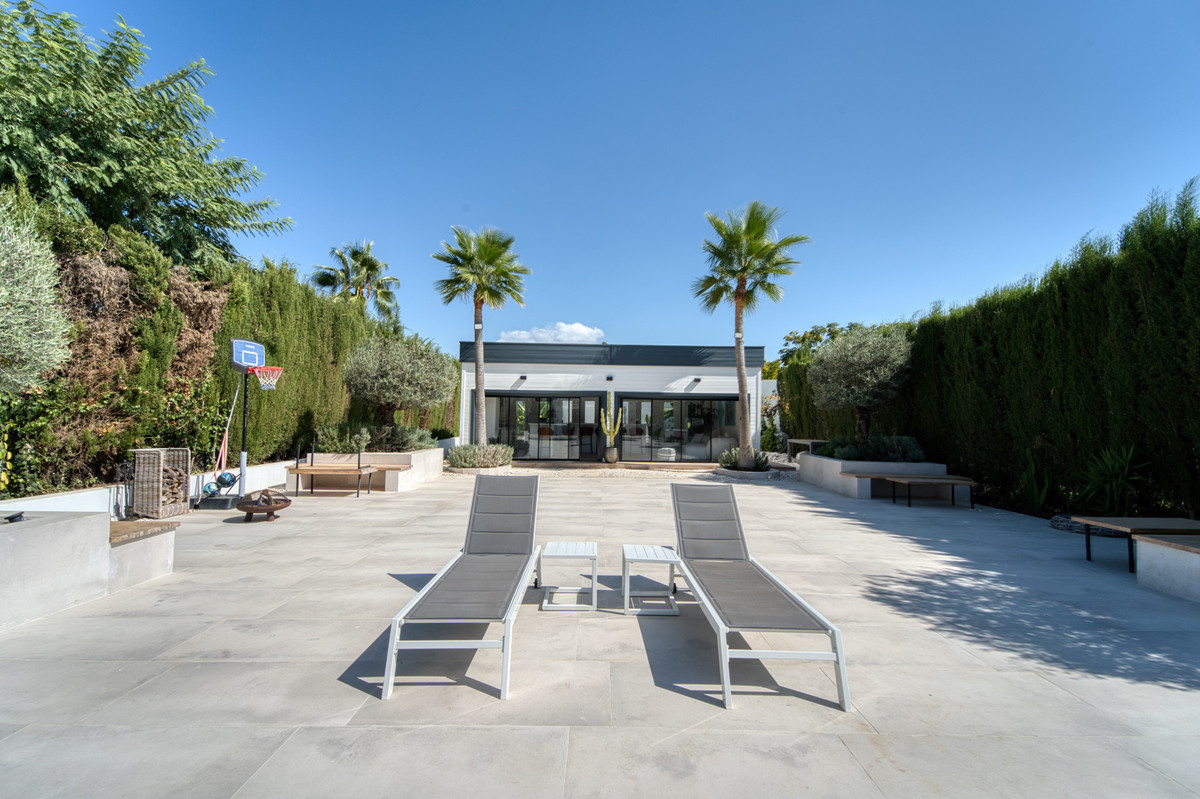 Property main view 44