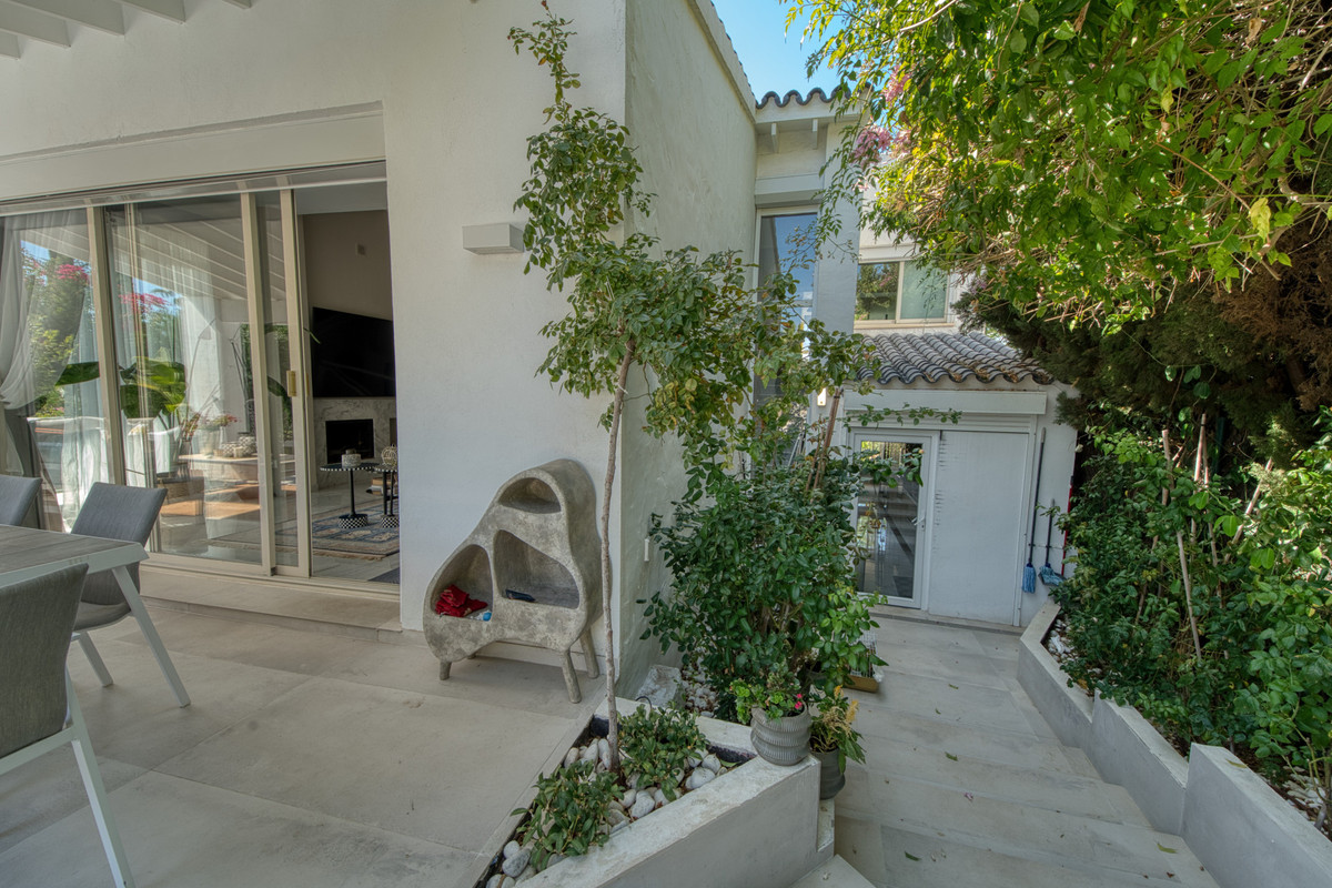 Property main view 45