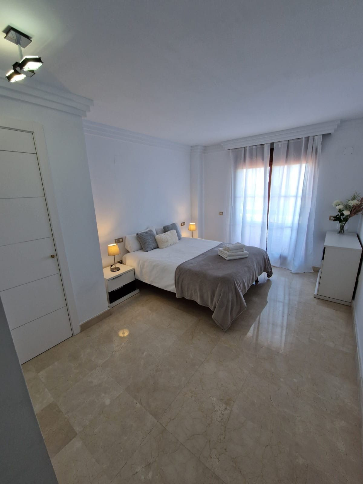 Appartement te koop in Benahavís | 2 slaapkamers H5422426