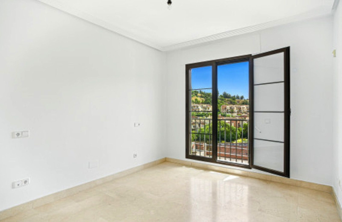 Property main view 32