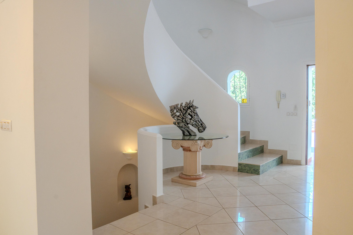 Huis te koop in Benahavís | 6 slaapkamers H5432458