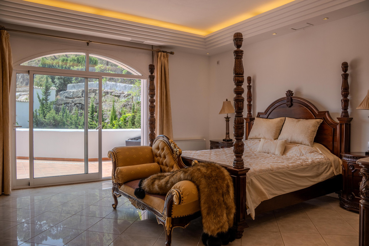 Huis te koop in Benahavís | 6 slaapkamers H5432458