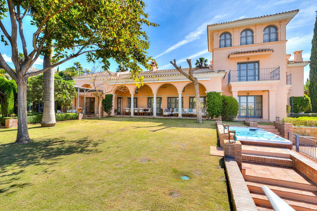 Huis te koop in Benahavís | 6 slaapkamers H5448910