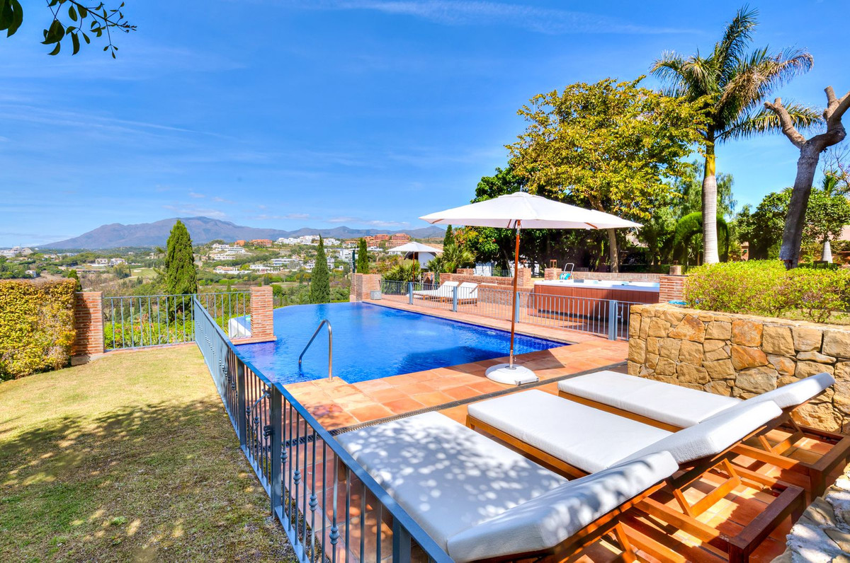 Huis te koop in Benahavís | 6 slaapkamers H5448910