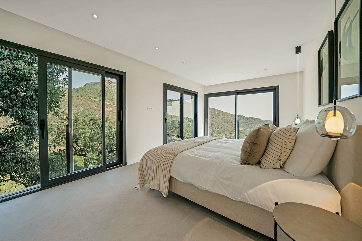 Huis te koop in Benahavís | 5 slaapkamers H5461414