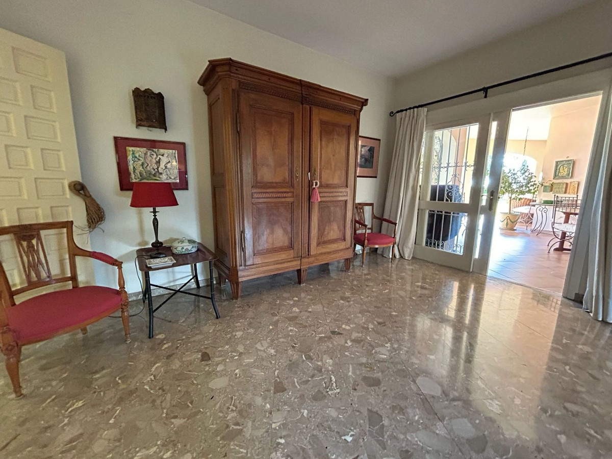Huis te koop in Benahavís | 4 slaapkamers H5461798