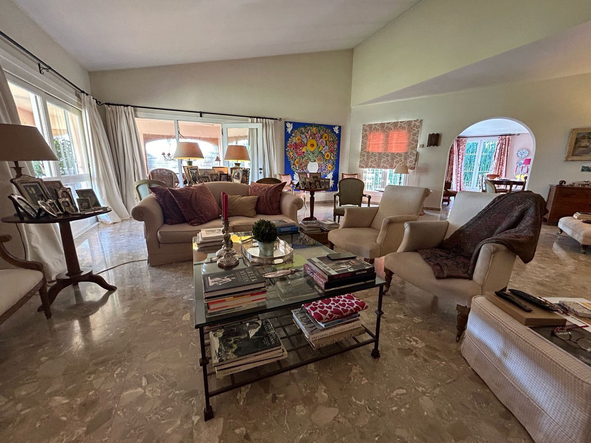 Huis te koop in Benahavís | 4 slaapkamers H5461798