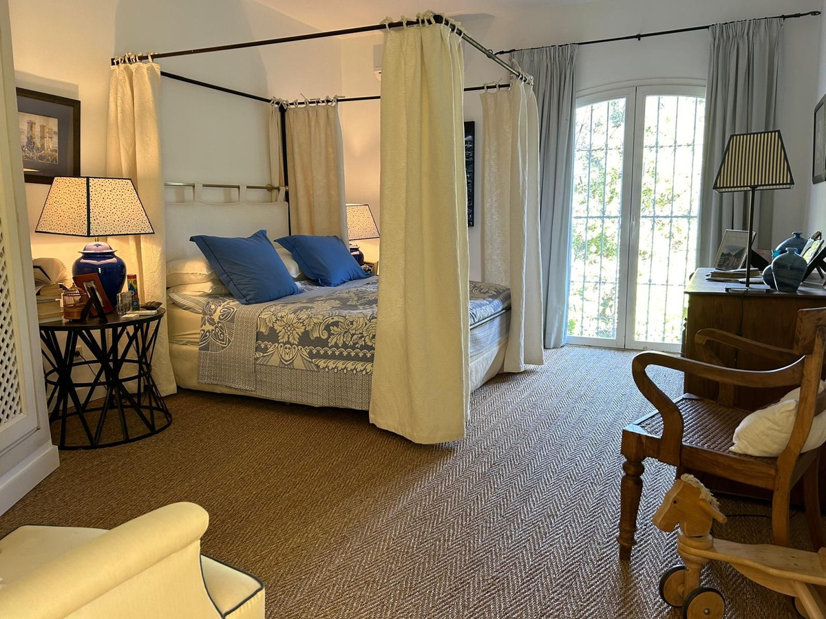 Huis te koop in Benahavís | 4 slaapkamers H5461798