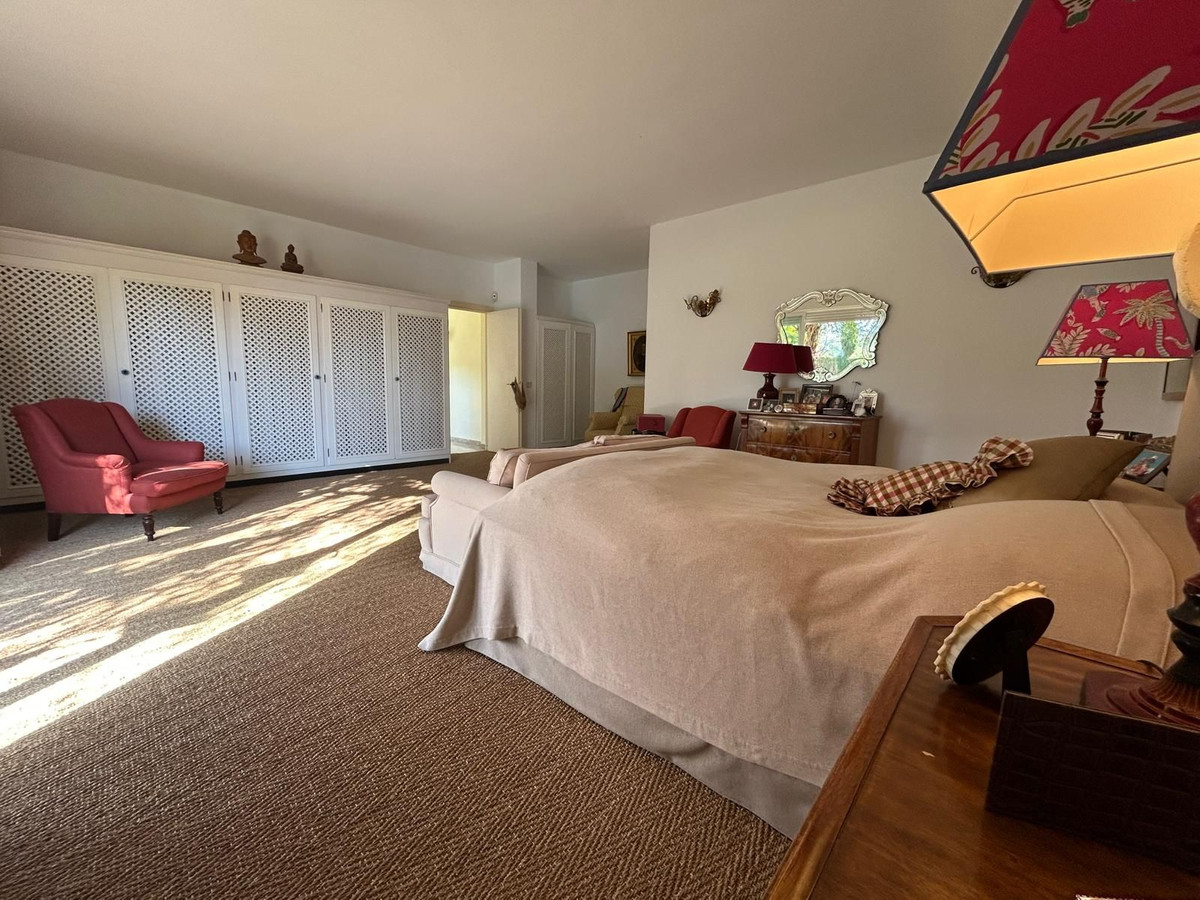 Huis te koop in Benahavís | 4 slaapkamers H5461798