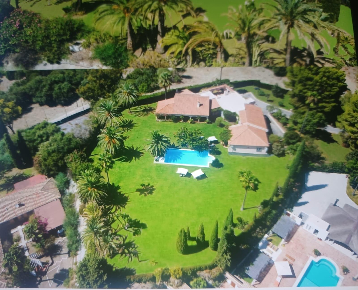 Huis te koop in Benahavís | 4 slaapkamers H5461798