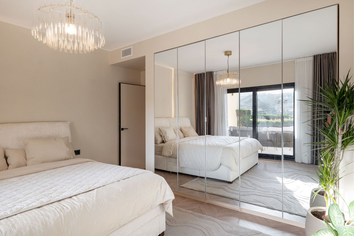 Appartement te koop in Benahavís | 4 slaapkamers H5469109