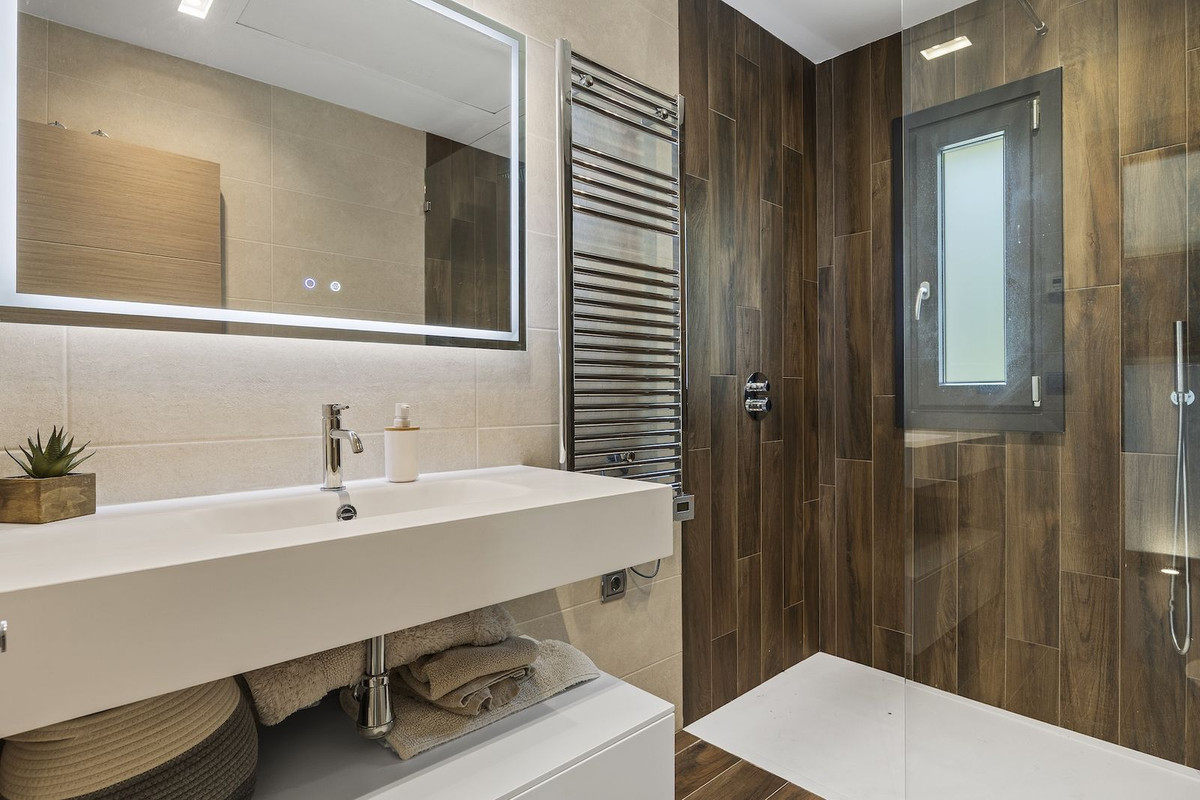 Huis te koop in Benahavís | 4 slaapkamers H5475715