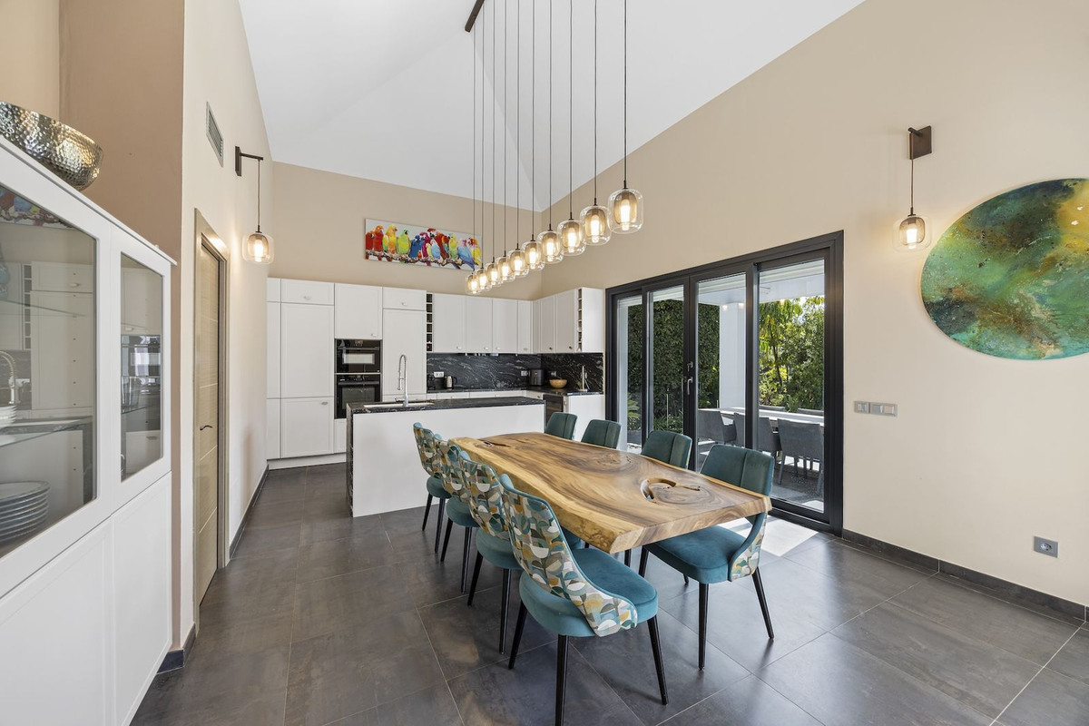 Huis te koop in Benahavís | 4 slaapkamers H5475715