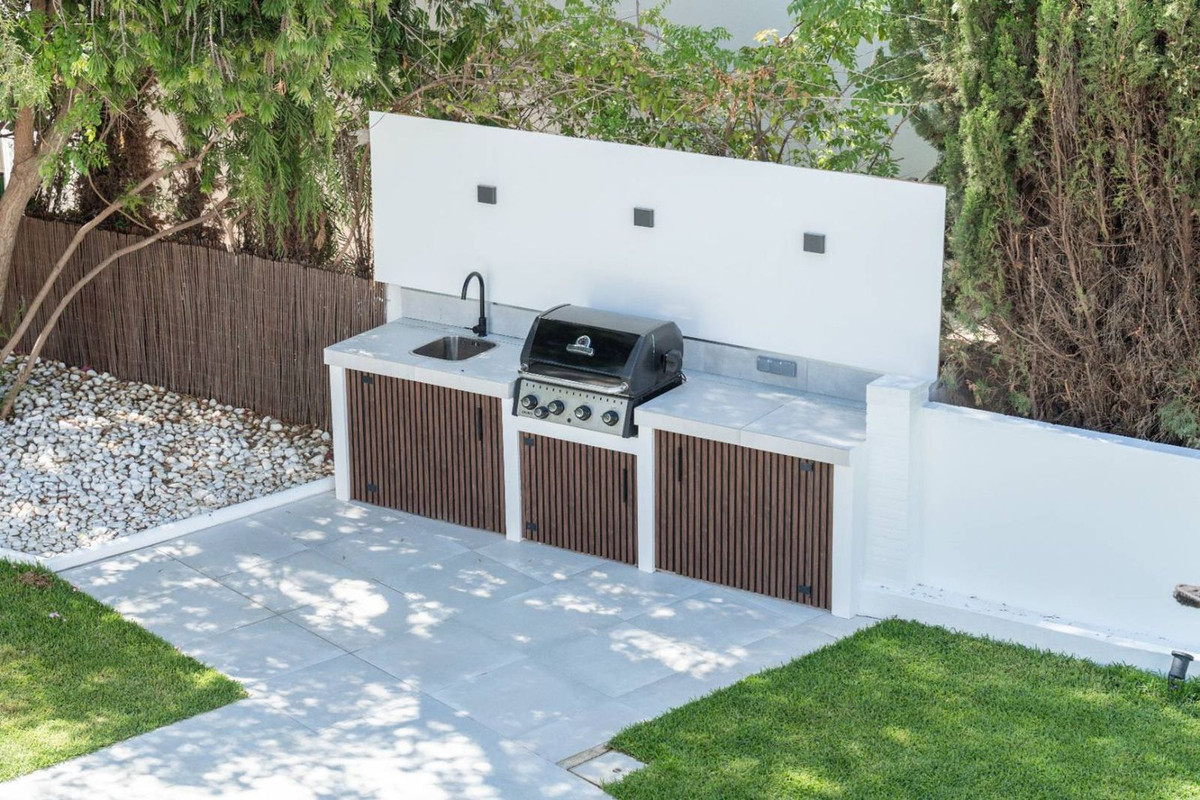 Property main view 34