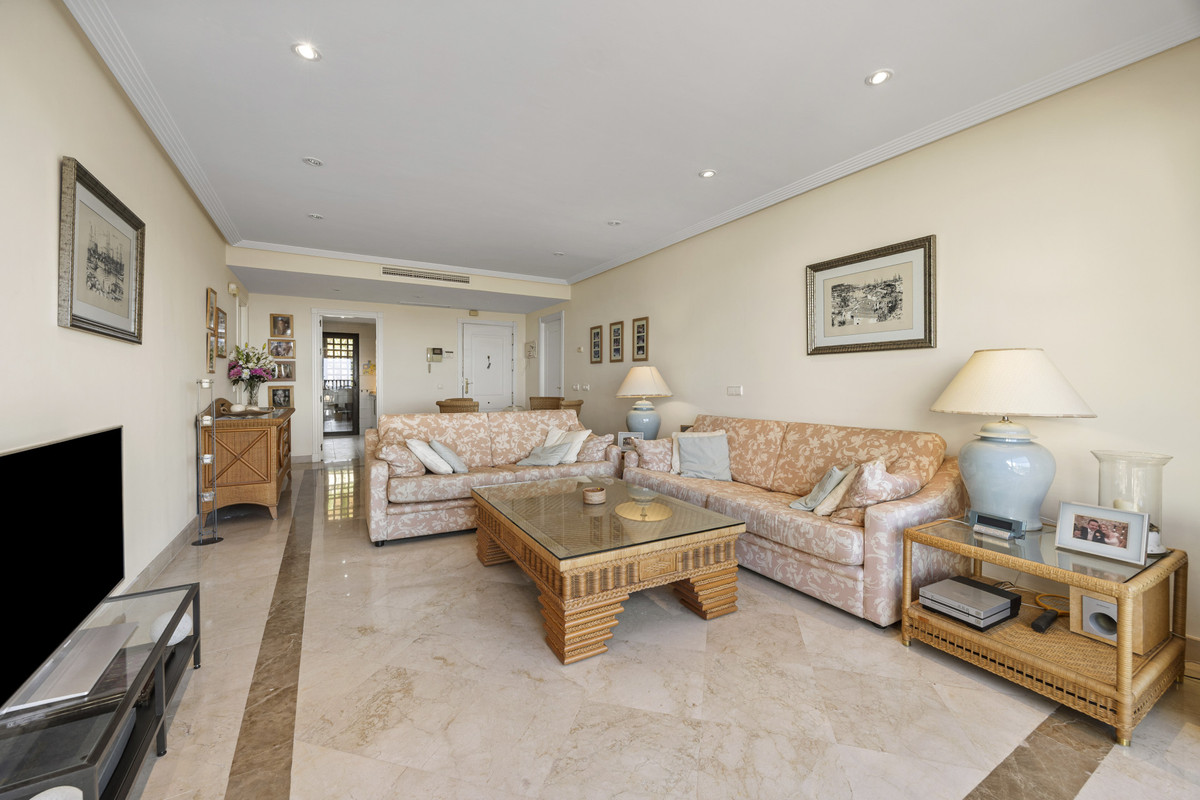 Huis te koop in Benahavís | 3 slaapkamers H5490214