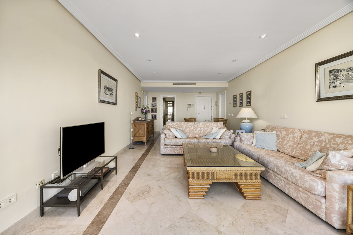 Huis te koop in Benahavís | 3 slaapkamers H5490214
