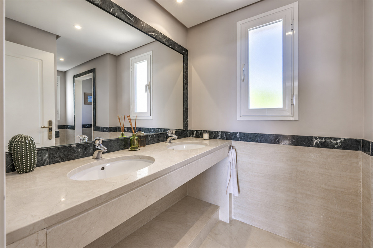 Huis te koop in Benahavís | 3 slaapkamers H5490388