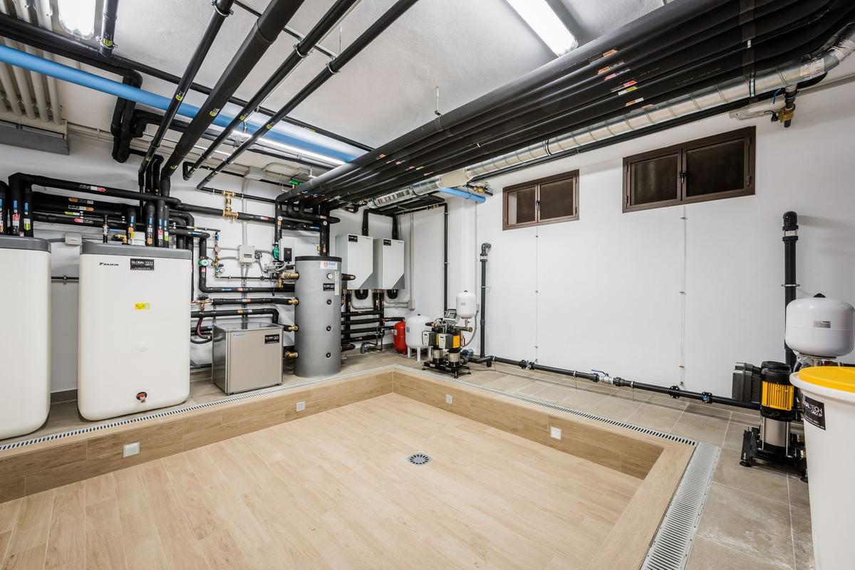 Huis te koop in Benahavís | 9 slaapkamers H5492452