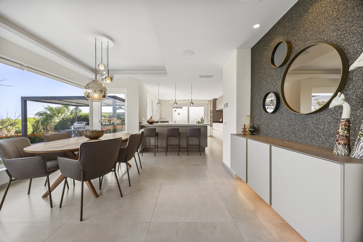 Huis te koop in Benahavís | 4 slaapkamers H5492713