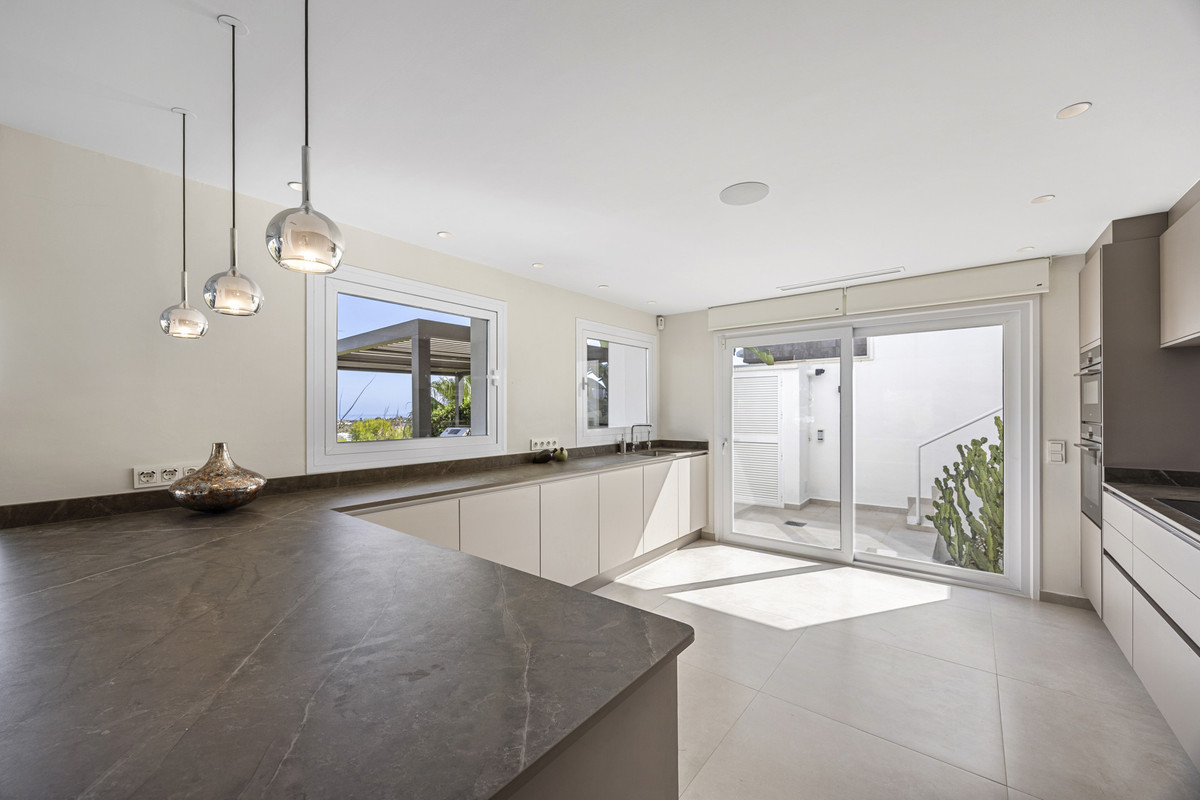 Huis te koop in Benahavís | 4 slaapkamers H5492713