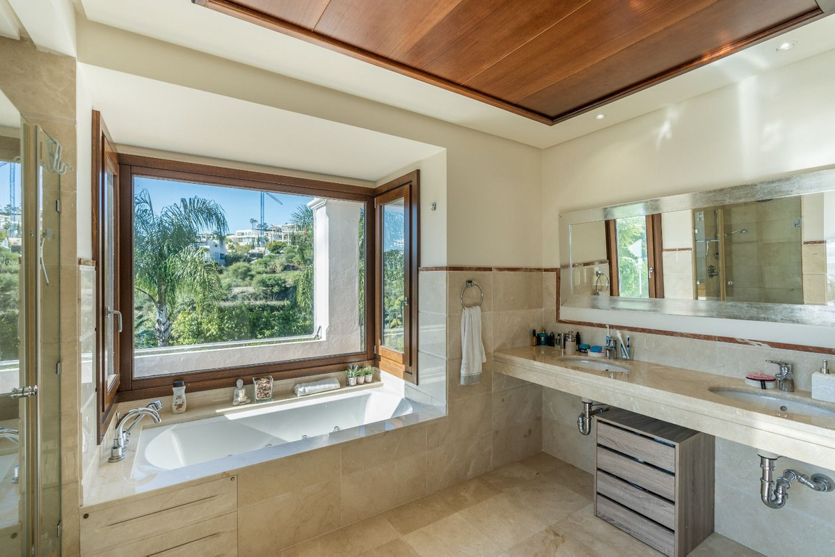 Huis te koop in Benahavís | 5 slaapkamers H5496076