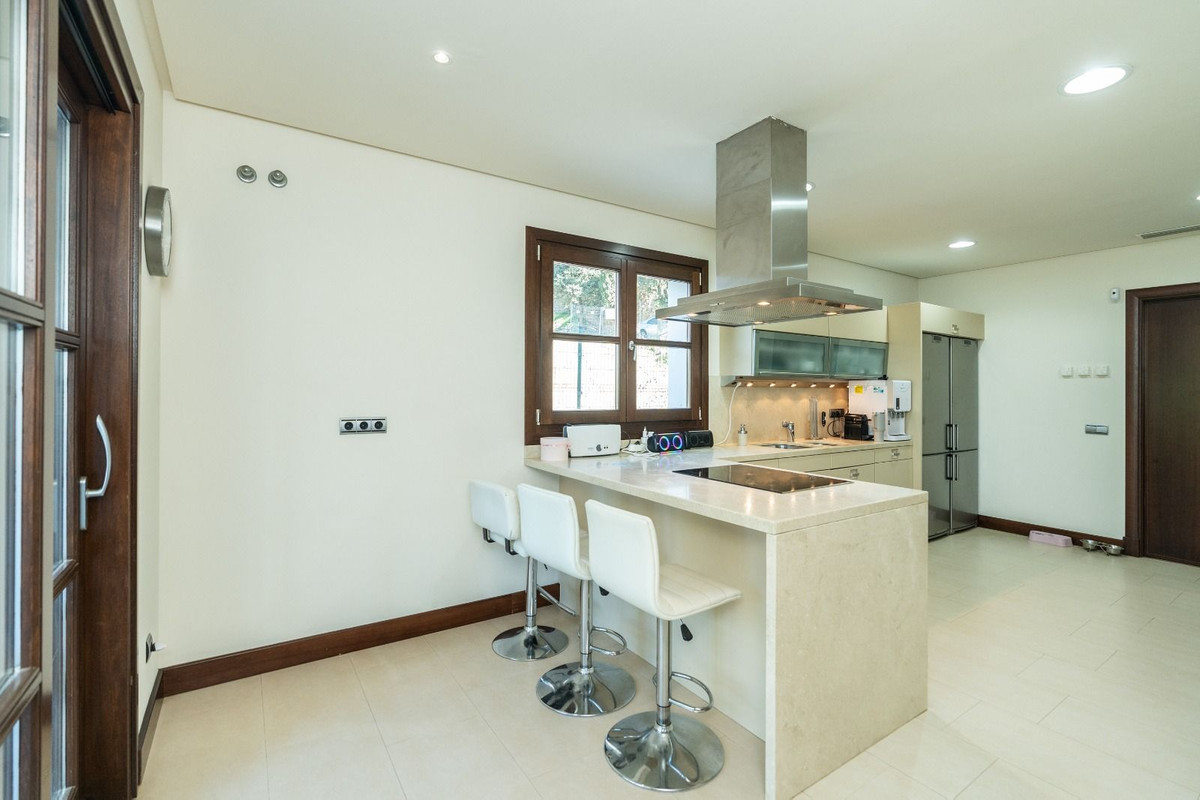 Huis te koop in Benahavís | 5 slaapkamers H5496076