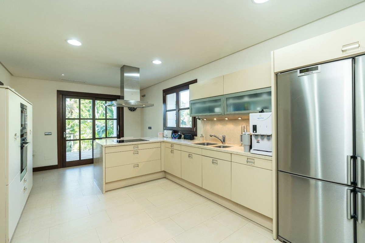 Huis te koop in Benahavís | 5 slaapkamers H5496076
