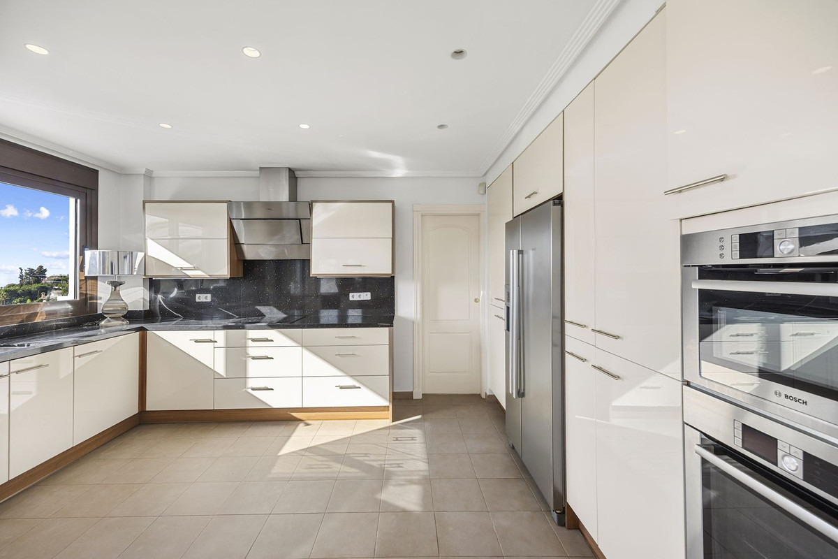 Huis te koop in Benahavís | 6 slaapkamers H5496100