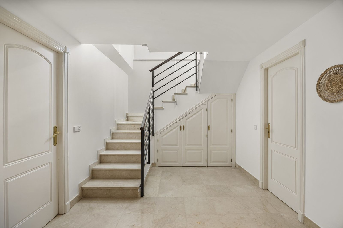 Huis te koop in Benahavís | 6 slaapkamers H5496100