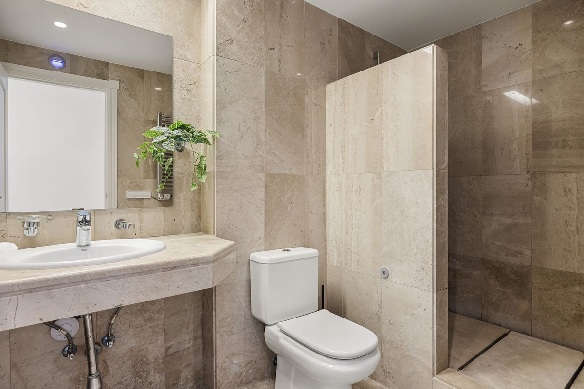 Huis te koop in Benahavís | 6 slaapkamers H5496100