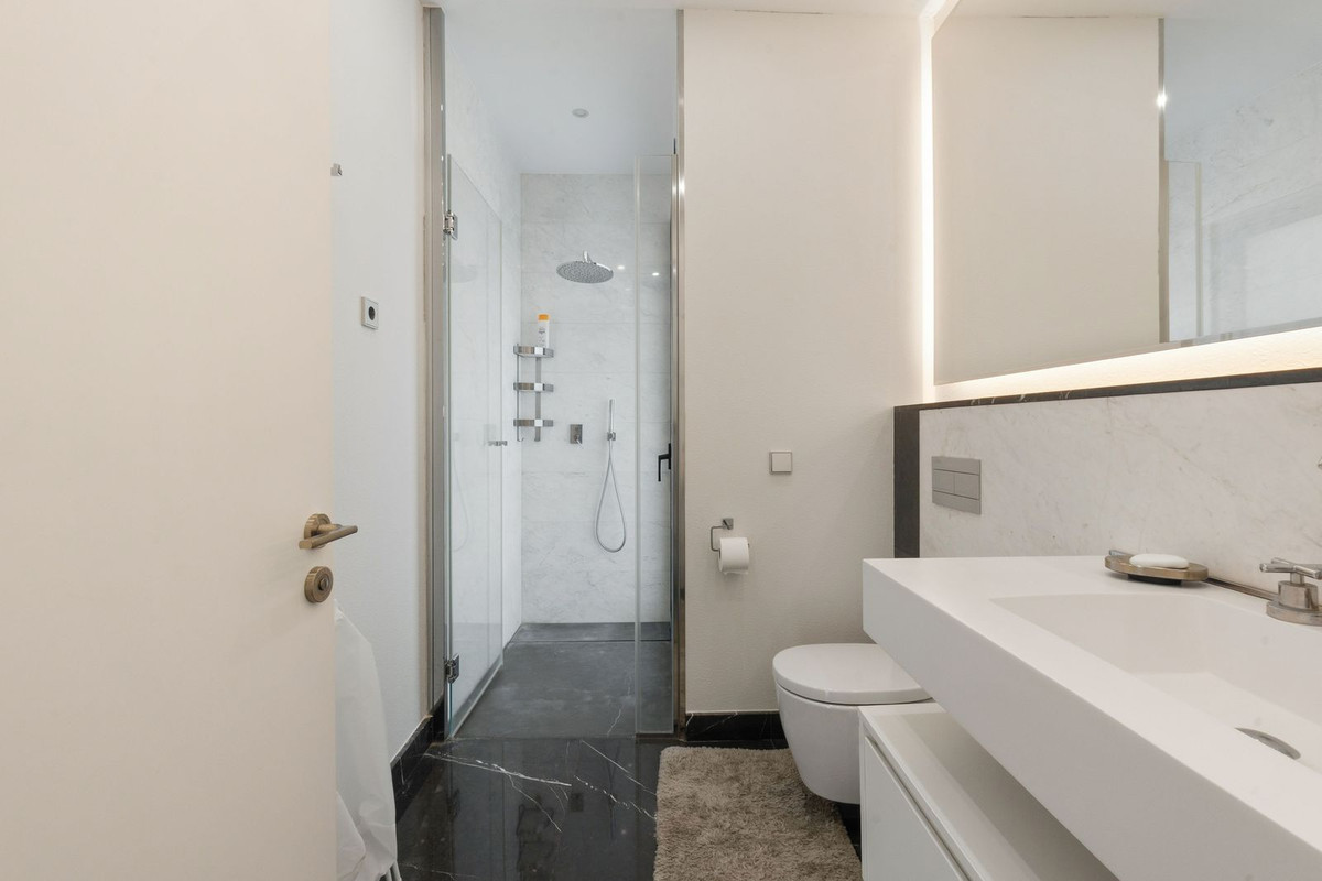 Huis te koop in Benahavís | 6 slaapkamers H5511442