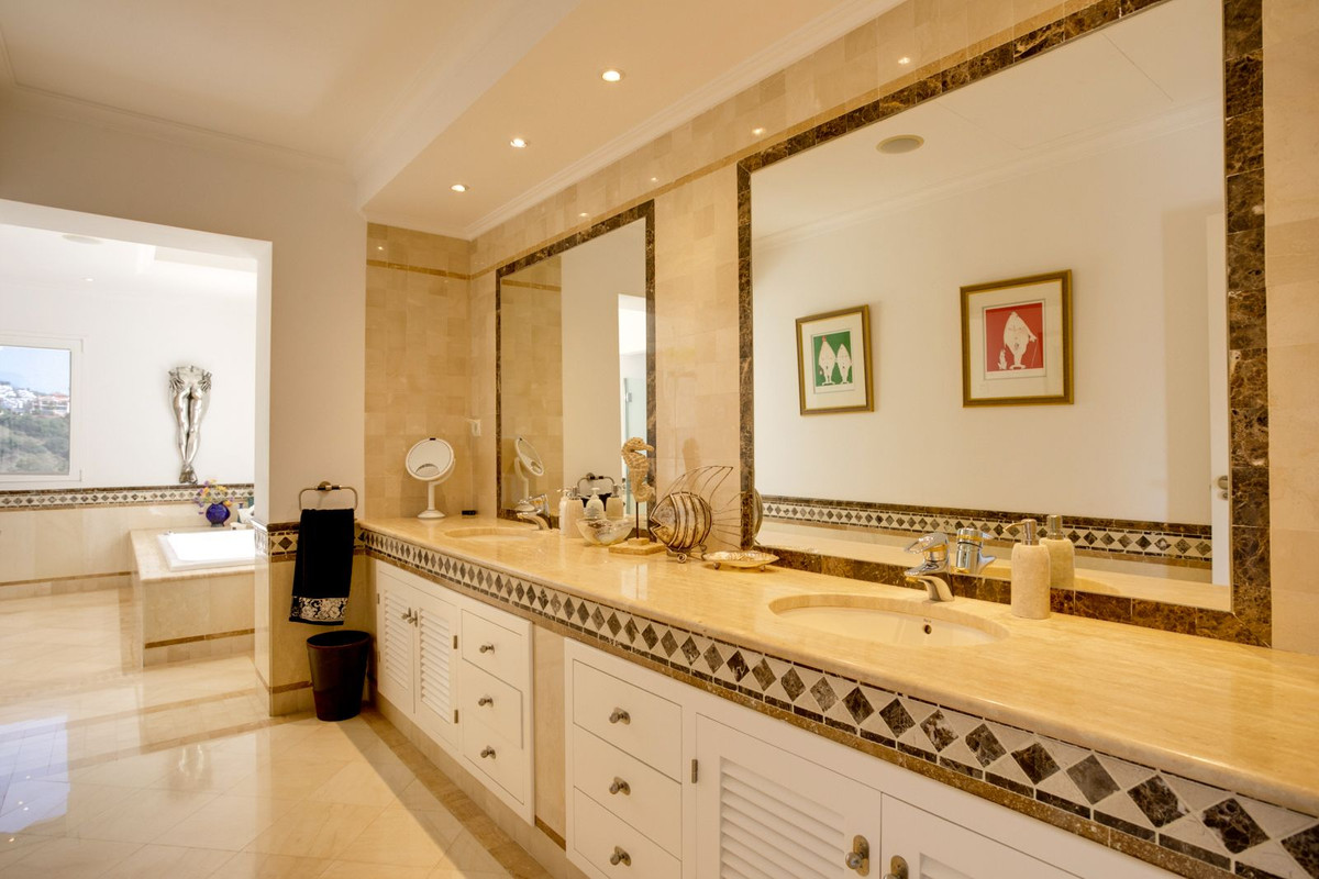 Property main view 23