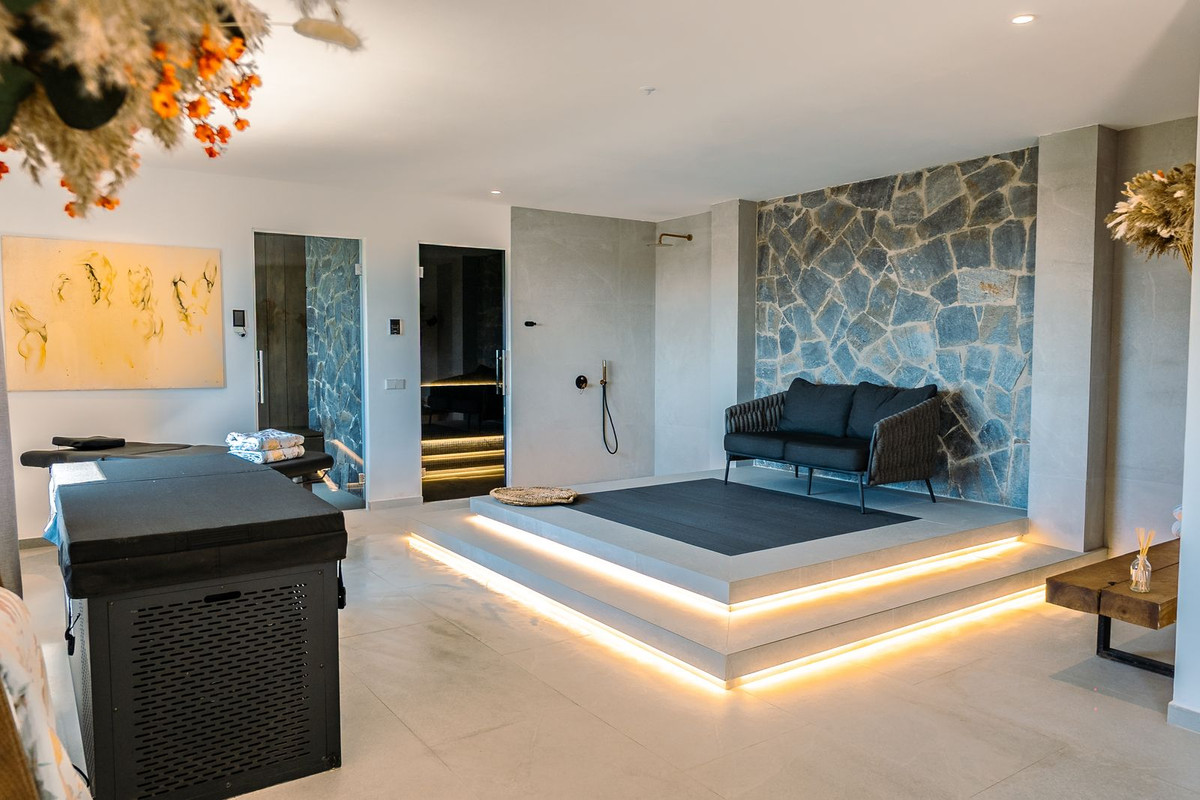 Huis te koop in Benahavís | 6 slaapkamers H5513494