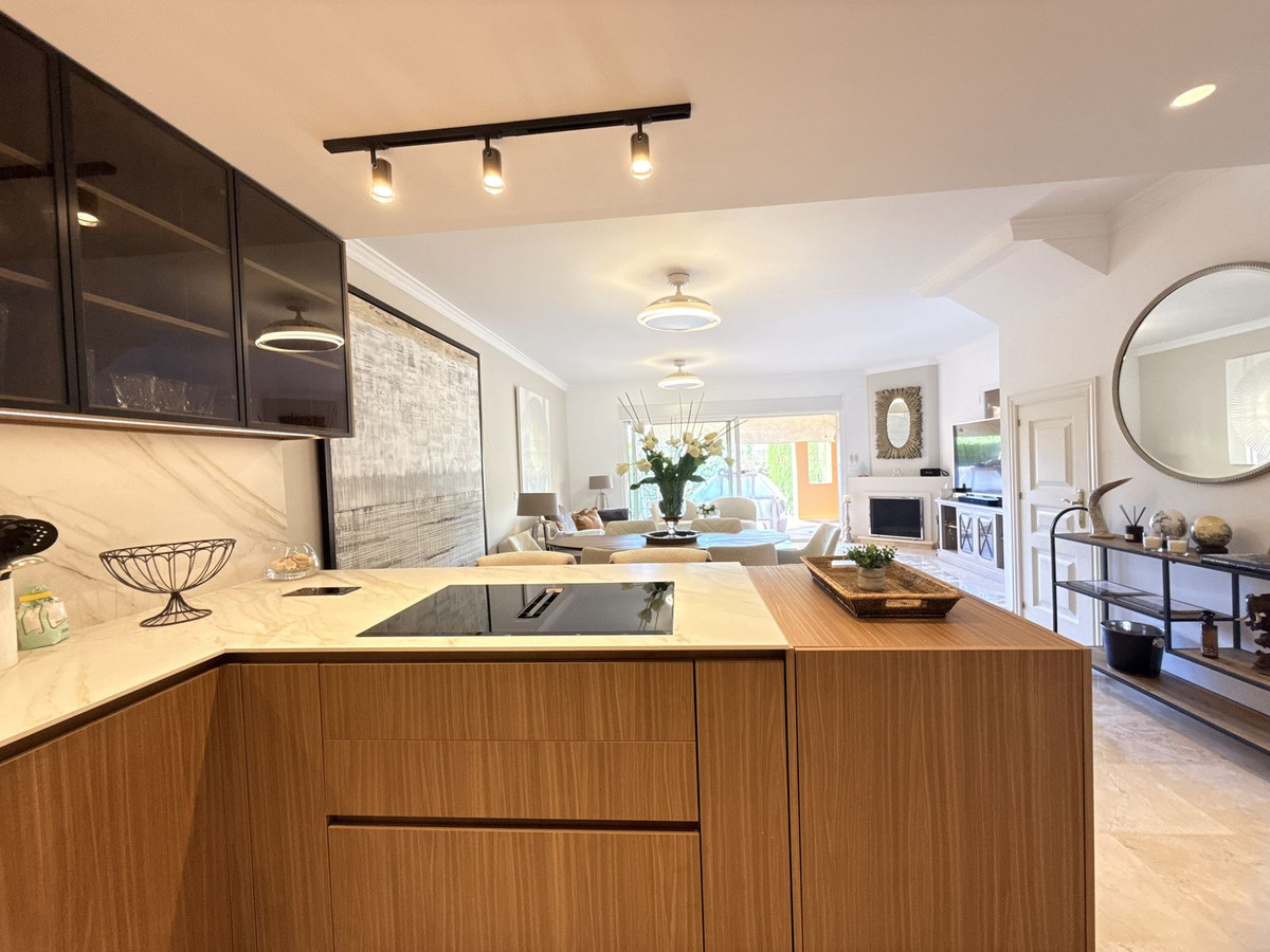Huis te koop in Benahavís | 4 slaapkamers H5516875